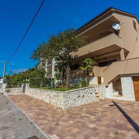 Apartmani Anita Dramalj Zewnętrze zdjęcie