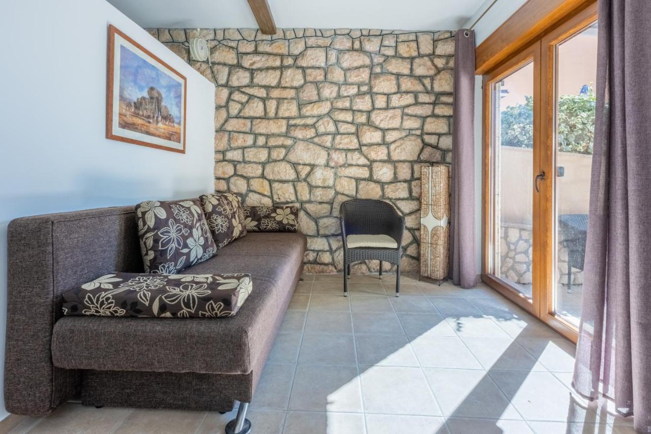 Apartmani Anita Dramalj Zewnętrze zdjęcie