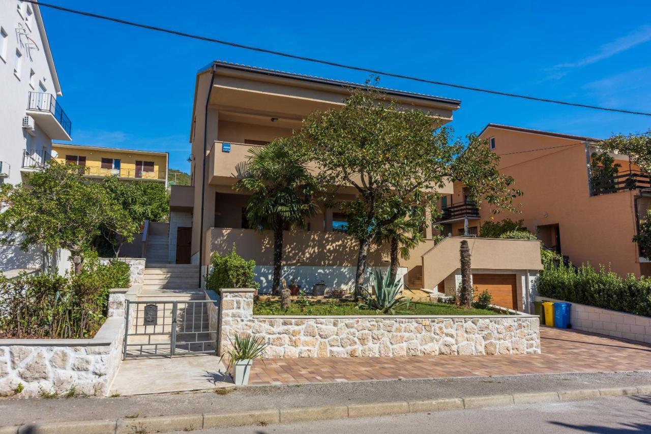 Apartmani Anita Dramalj Zewnętrze zdjęcie
